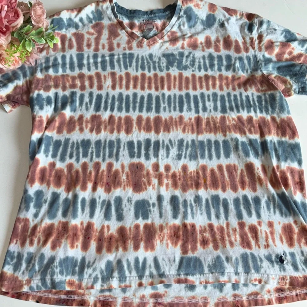 Polo V neck Tie Dye T Shirt 2XL MENS V NECK RED WHITE AND BLUE TUE DYE T